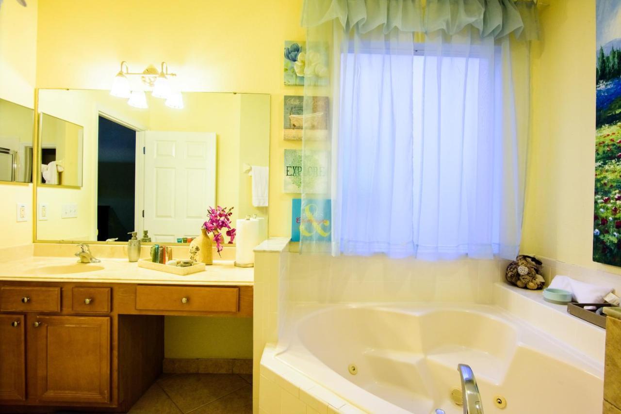 Group Friendly 8Br Home With Private Pool 5 Miles To Disney Kissimmee Ngoại thất bức ảnh